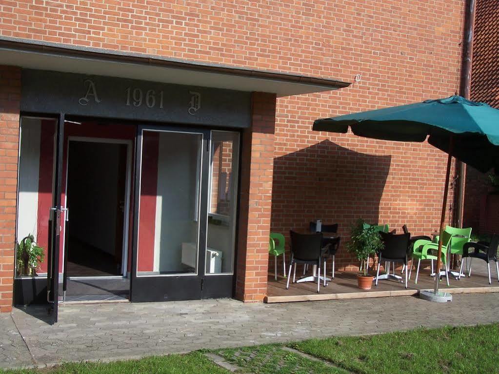 Energie17 Hotell Sarstedt Exteriör bild